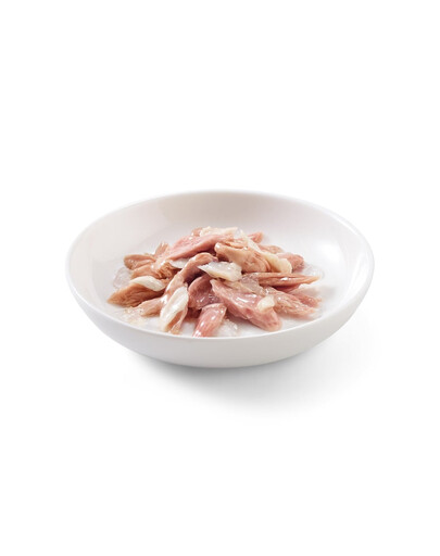 SCHESIR Tuňák s okounem doplňkové krmivo pro kočky 50 g