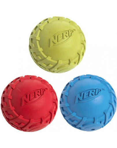 NERF Gumový pískací pamlskový míč  M zelený/červený